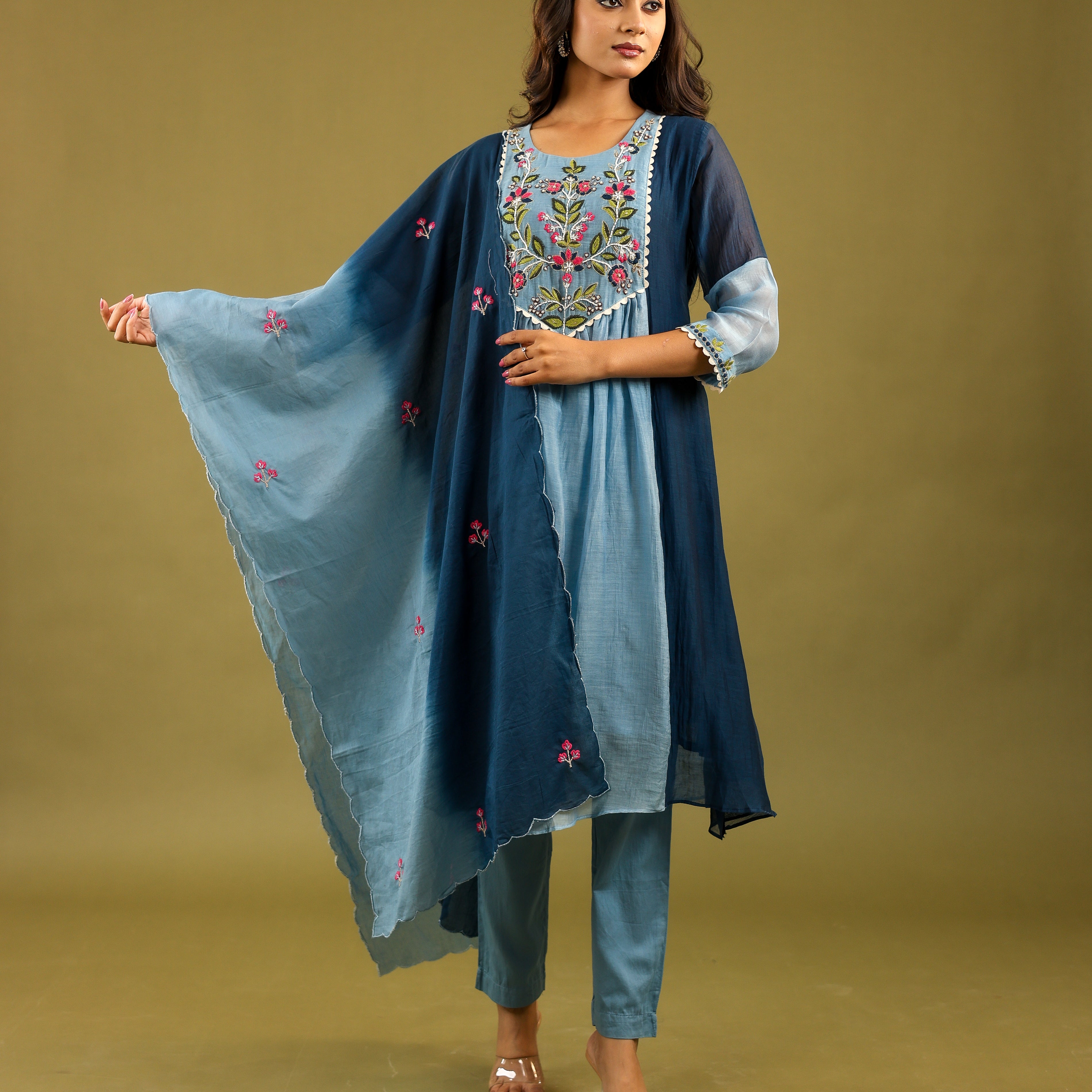 Elegance Bloomed – Hand Embroidered Mul Chanderi Suit Set for Women