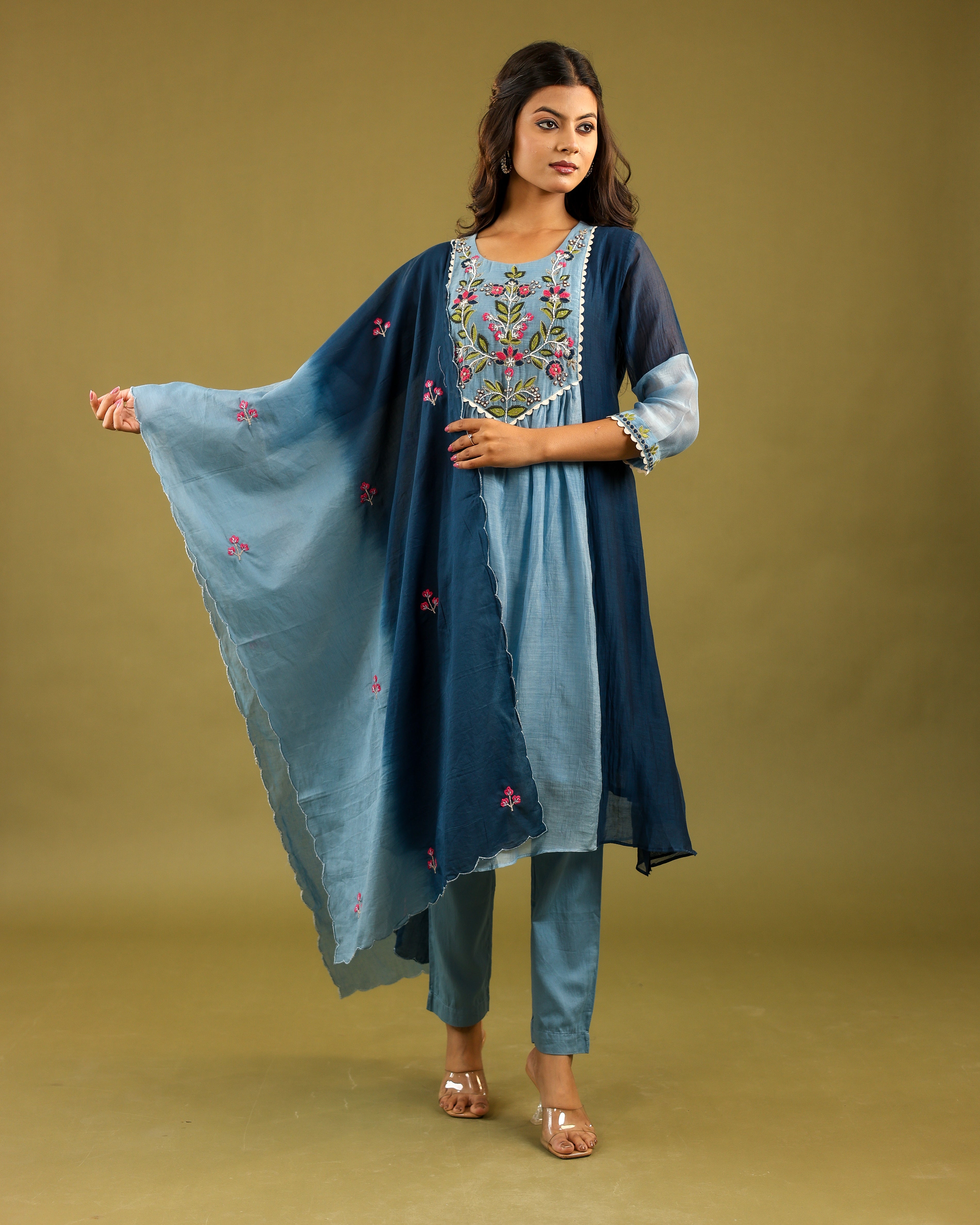 Elegance Bloomed – Hand Embroidered Mul Chanderi Suit Set for Women