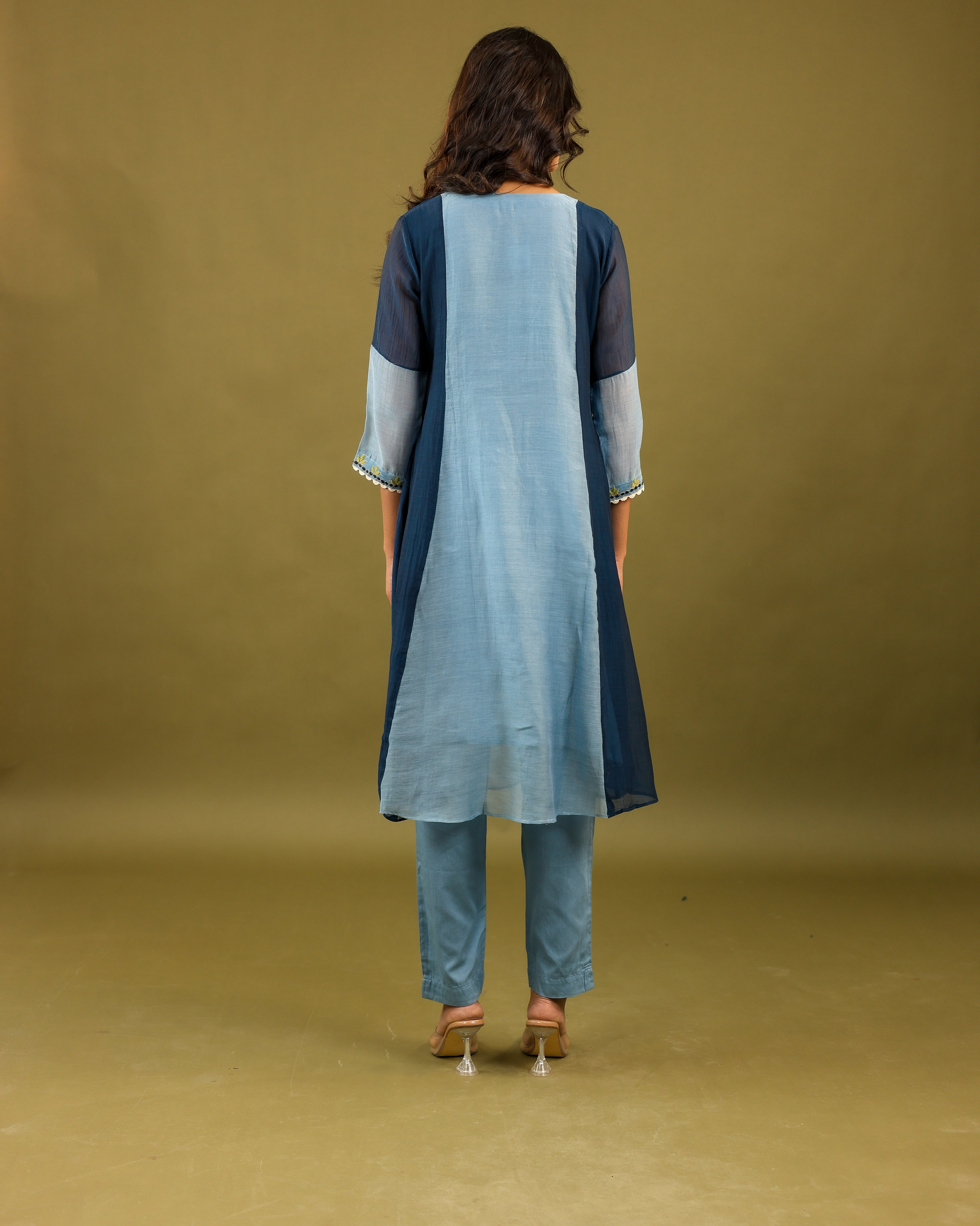 Elegance Bloomed – Hand Embroidered Mul Chanderi Suit Set for Women