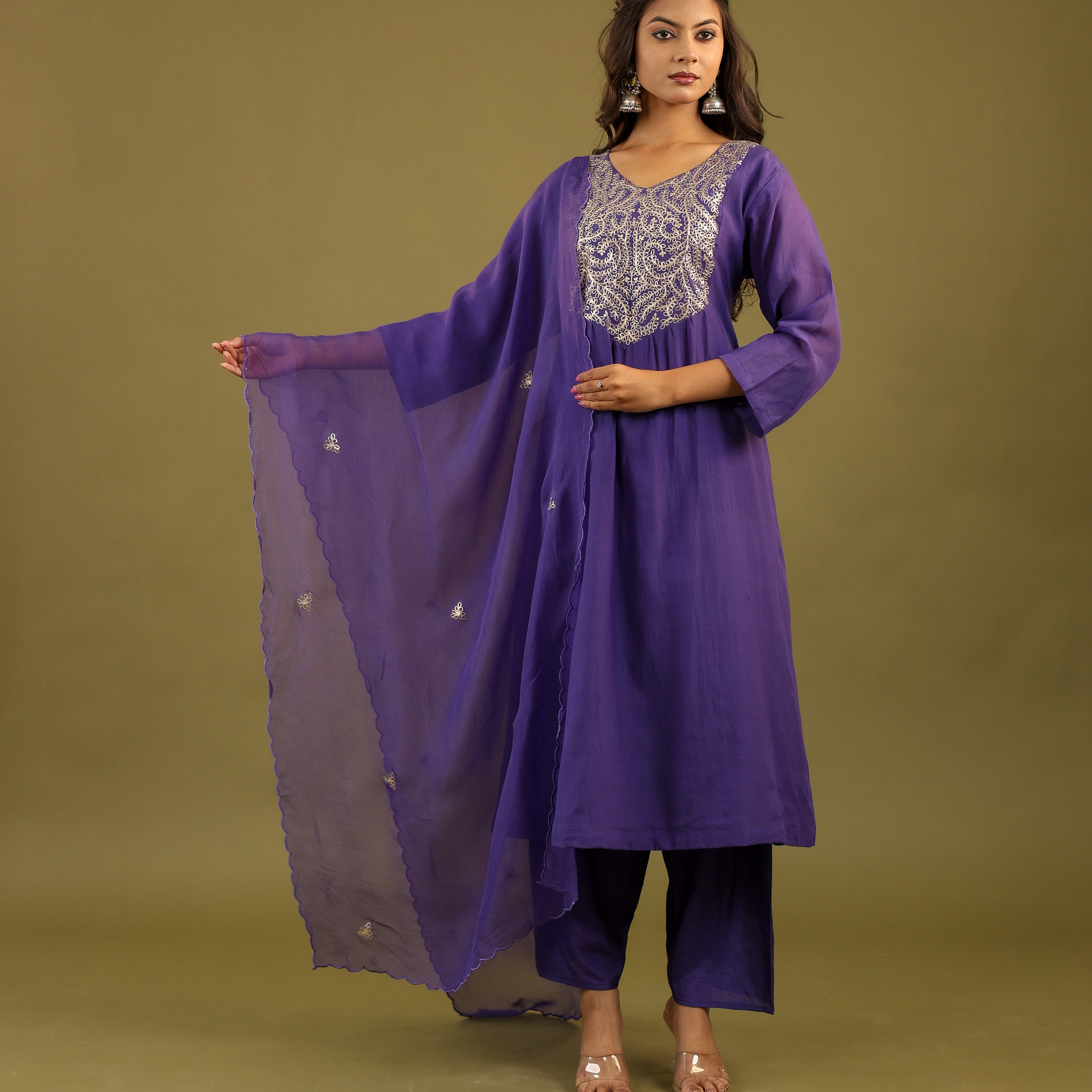 Elegance Bloomed – Hand Embroidered Mul Chanderi Suit Set for Women