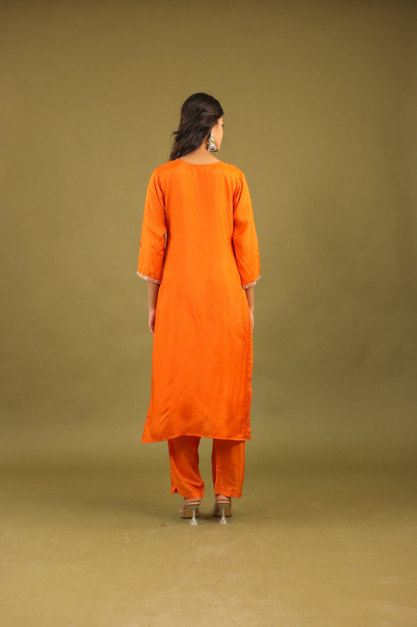 Regal Allure – Embroidered Dola Silk Suit Set for Women