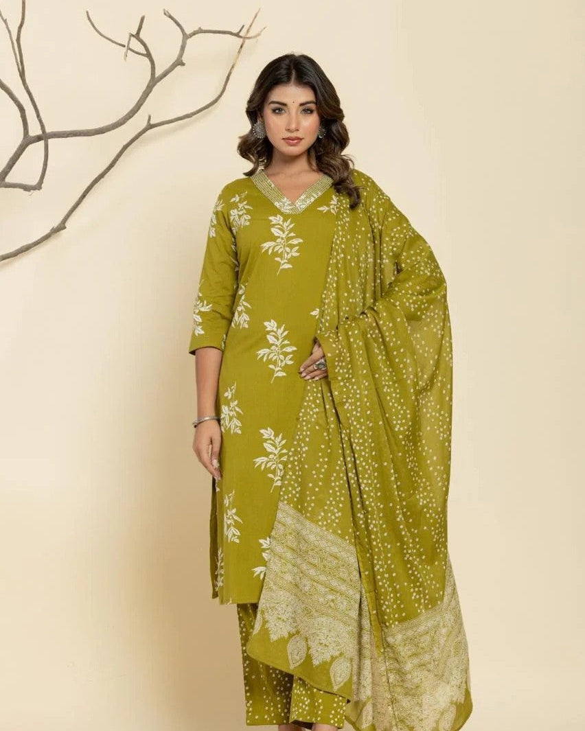 Elegant Pure Cotton Dress Set with Dupatta & Pant – Breathable & Stylish (Green)
